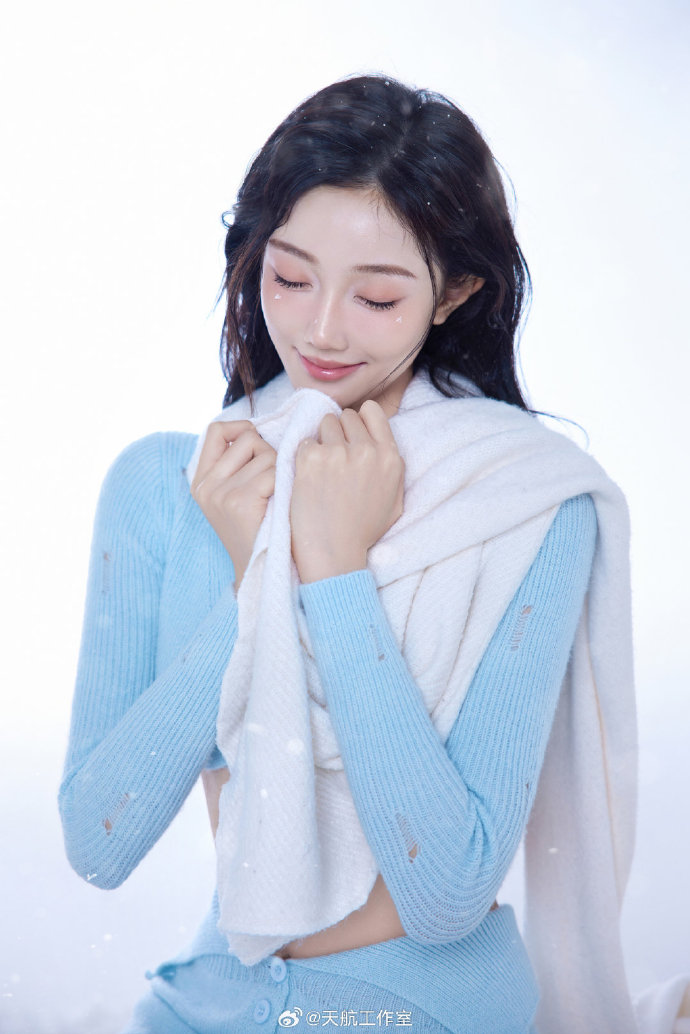 闻香识女人 封面