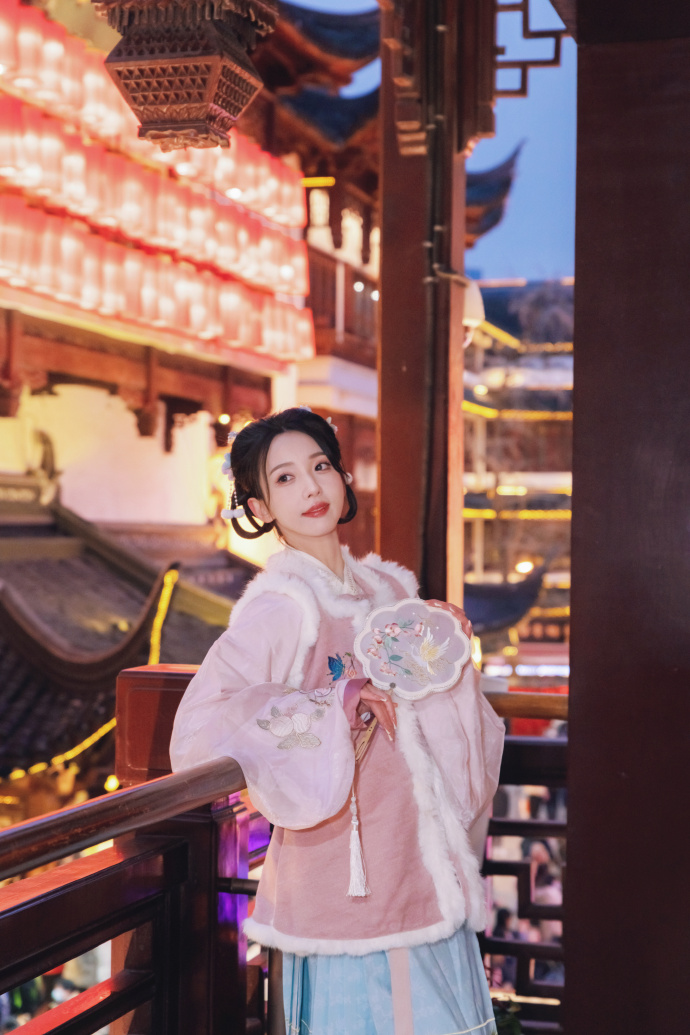 赛博朋克：边缘行者