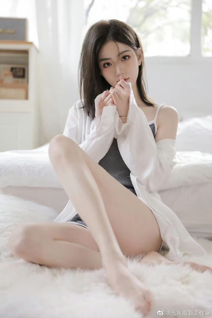 东宫 封面